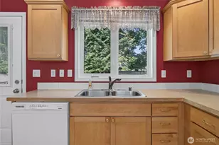 107 S Pass Rd, Nooksack, WA 98276 - Photo 7