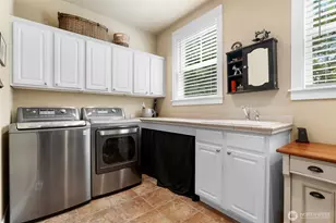 2204 155th St NW, Gig Harbor, WA 98332 - Photo 17