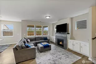 16028 77th Ave Ct E, Puyallup, WA 98375 - Photo 5