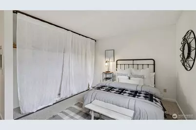 8800 20th Avenue NE #B101, Seattle, WA 98115 - Photo 13