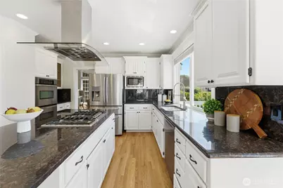 11910 59 Avenue W, Mukilteo, WA 98275 - Photo 17