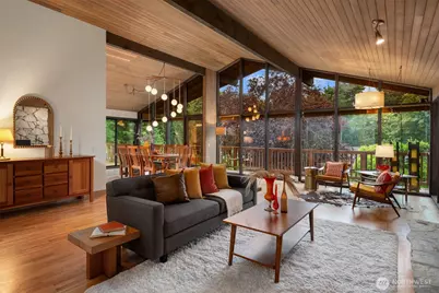7416 Mercer Terrace Drive, Mercer Island, WA 98040 - Photo 5