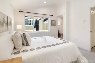 1608 NW 65th St, Seattle, WA 98117 - Photo 17
