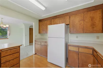 207 E 84th Street, Tacoma, WA 98445 - Photo 13