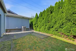 207 E 84th St, Tacoma, WA 98445 - Photo 33