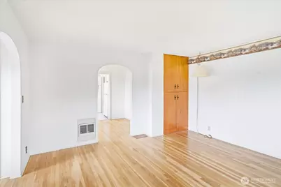 1020 S College Avenue, College Place, WA 99324 - Photo 5