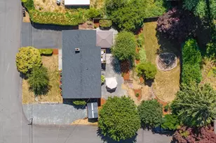 11253 145th Ave SE, Renton, WA 98059 - Photo 35