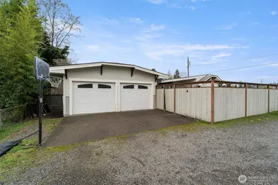 816 88th Street E, Tacoma, WA 98445 - Photo 13