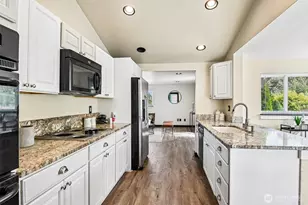 816 88th Street E, Tacoma, WA 98445 - Photo 5