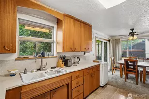 4151 23rd Ave SW, Seattle, WA 98106 - Photo 15
