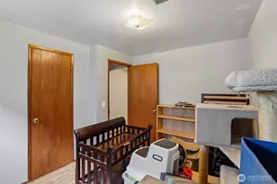 4151 23rd Ave SW, Seattle, WA 98106 - Photo 35