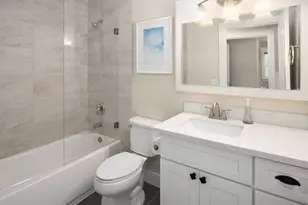 209 32nd Ave, Seattle, WA 98122 - Photo 25