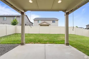543 SW Angelina Loop, College Place, WA 99362 - Photo 27