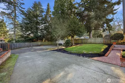 15931 22nd Avenue SW, Burien, WA 98166 - Photo 5