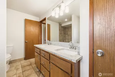 15931 22nd Avenue SW, Burien, WA 98166 - Photo 25