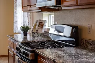 8646 Bainbridge Loop NE, Lacey, WA 98516 - Photo 5