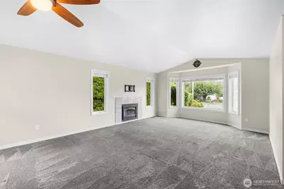 4707 Glasgow Way, Anacortes, WA 98221 - Photo 5