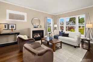 127 NE 56th St, Seattle, WA 98105 - Photo 3