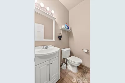 418 SE 17th Street #10B, Auburn, WA 98002 - Photo 17