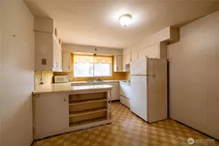 201 Harrison Ave, Centralia, WA 98531 - Photo 9