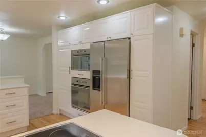 23954 SE 42nd Place, Sammamish, WA 98029 - Photo 13