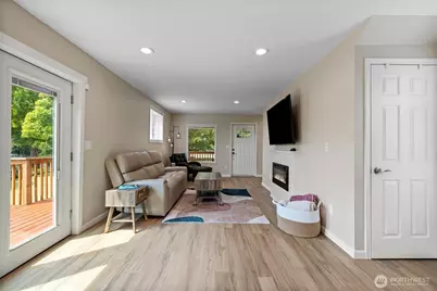 2513 S Hosmer Street, Tacoma, WA 98405 - Photo 13
