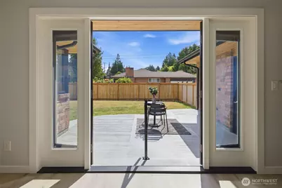 9518 18th Avenue NW, Seattle, WA 98117 - Photo 27
