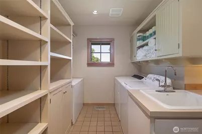 587 Old Johnson Rdwy, Friday Harbor, WA 98250 - Photo 29