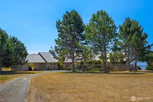 587 Old Johnson Rdwy, Friday Harbor, WA 98250 - Photo 37