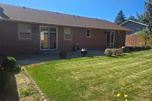 605 Park Pl, Yakima, WA 98908 - Photo 3