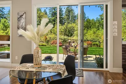 1213 267th Place SE, Sammamish, WA 98075 - Photo 11