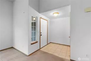 1304 NW 19th Ct, Battle Ground, WA 98604 - Photo 5
