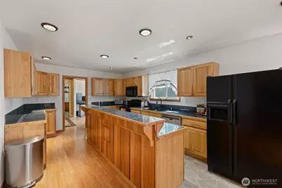 870 W Lost Lake Road, Shelton, WA 98584 - Photo 3