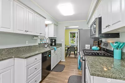 2348 Yew Street Road, Bellingham, WA 98229 - Photo 15