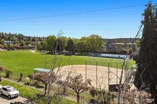 972 NW 54th St, Seattle, WA 98107 - Photo 27