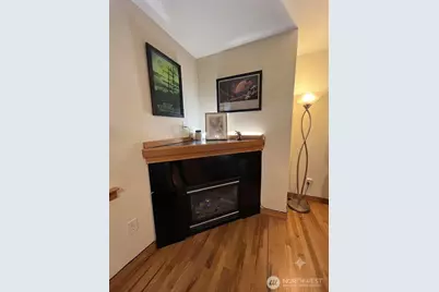 1121 N 94th Street #B, Seattle, WA 98103 - Photo 17