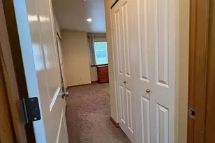 1121 N 94th St, Seattle, WA 98103 - Photo 9