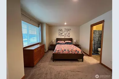 1121 N 94th Street #B, Seattle, WA 98103 - Photo 11