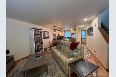 1121 N 94th Street #B, Seattle, WA 98103 - Photo 7