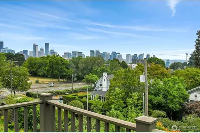 910 11th Avenue E, Seattle, WA 98102 - Photo 31