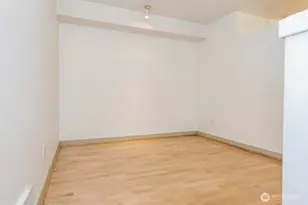 720 Queen Anne Ave N, Seattle, WA 98109 - Photo 9