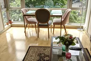 720 Queen Anne Ave N, Seattle, WA 98109 - Photo 3