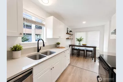 1852 Central Place S #E46, Kent, WA 98030 - Photo 7