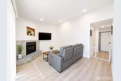 1852 Central Place S #E46, Kent, WA 98030 - Photo 5