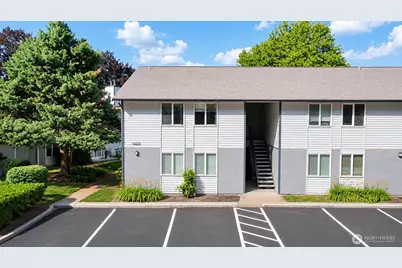 1852 Central Place S #E46, Kent, WA 98030 - Photo 1
