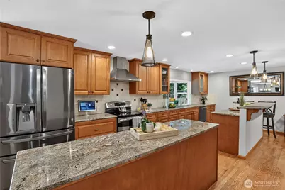 23110 NE 19th Drive, Sammamish, WA 98074 - Photo 3