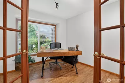 23110 NE 19th Drive, Sammamish, WA 98074 - Photo 9