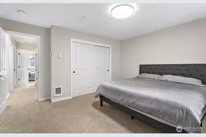 10720 SE 242nd Street #A2, Kent, WA 98030 - Photo 17