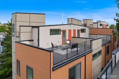 6538 A Latona Avenue NE, Seattle, WA 98115 - Photo 1