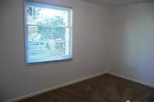 21906 55th Ave W, Mountlake Terrace, WA 98043 - Photo 9